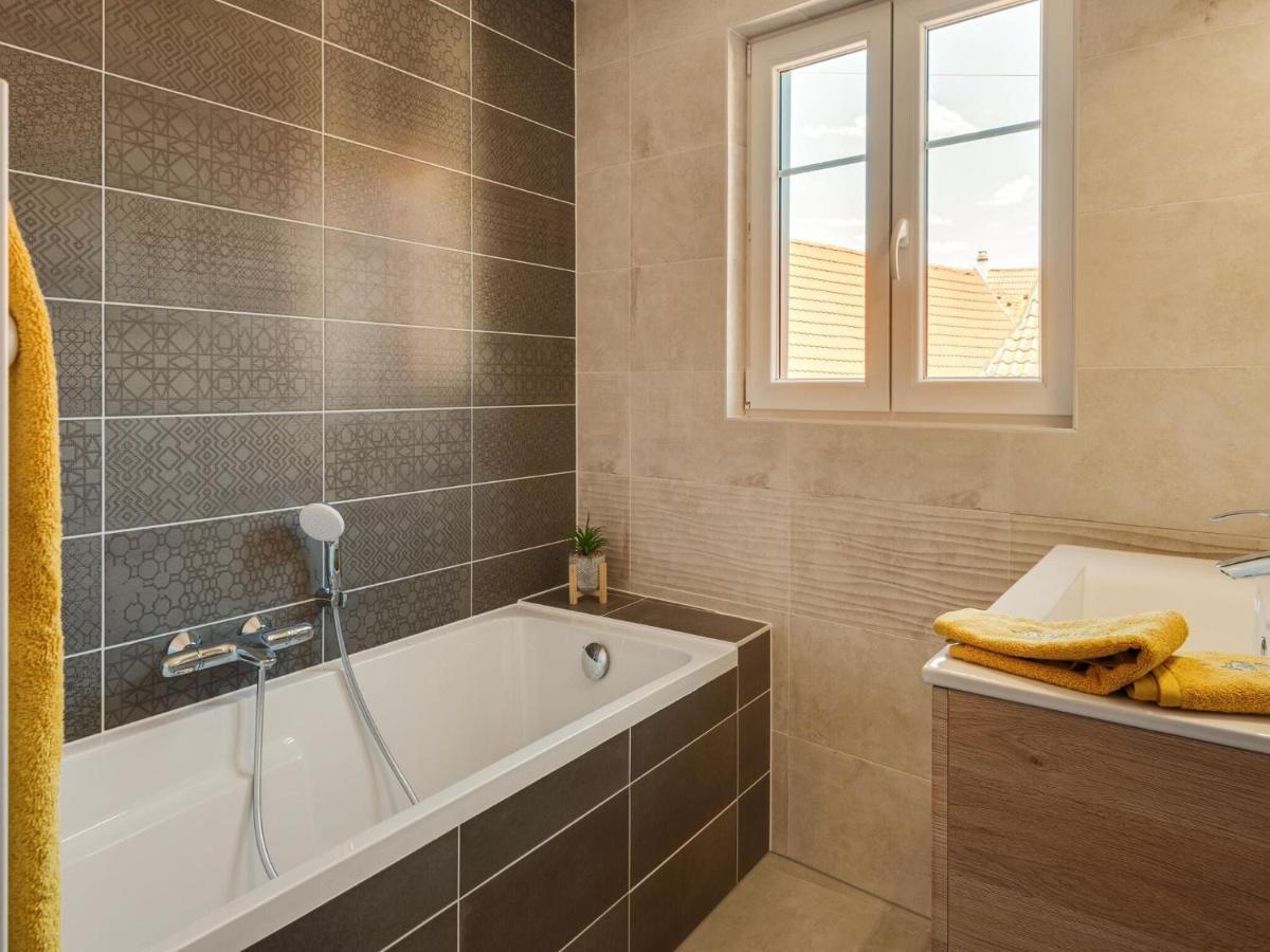 Charming Gite In Dambach La Ville With Terrace Exterior foto